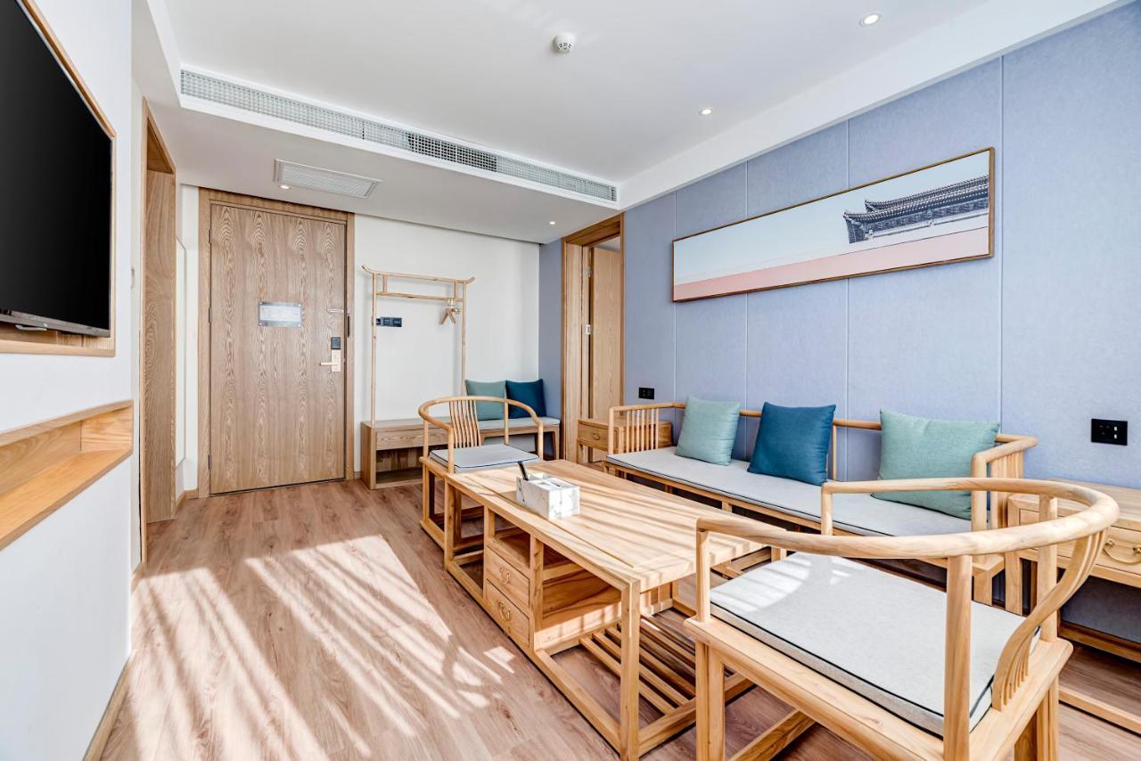 Happy Dragon Universal Vacation Hotel - Close To Universal Studio And Wanda Plaza,Free Shuttle To The Resort,Free Coffee,Laundry Beijing Eksteriør billede